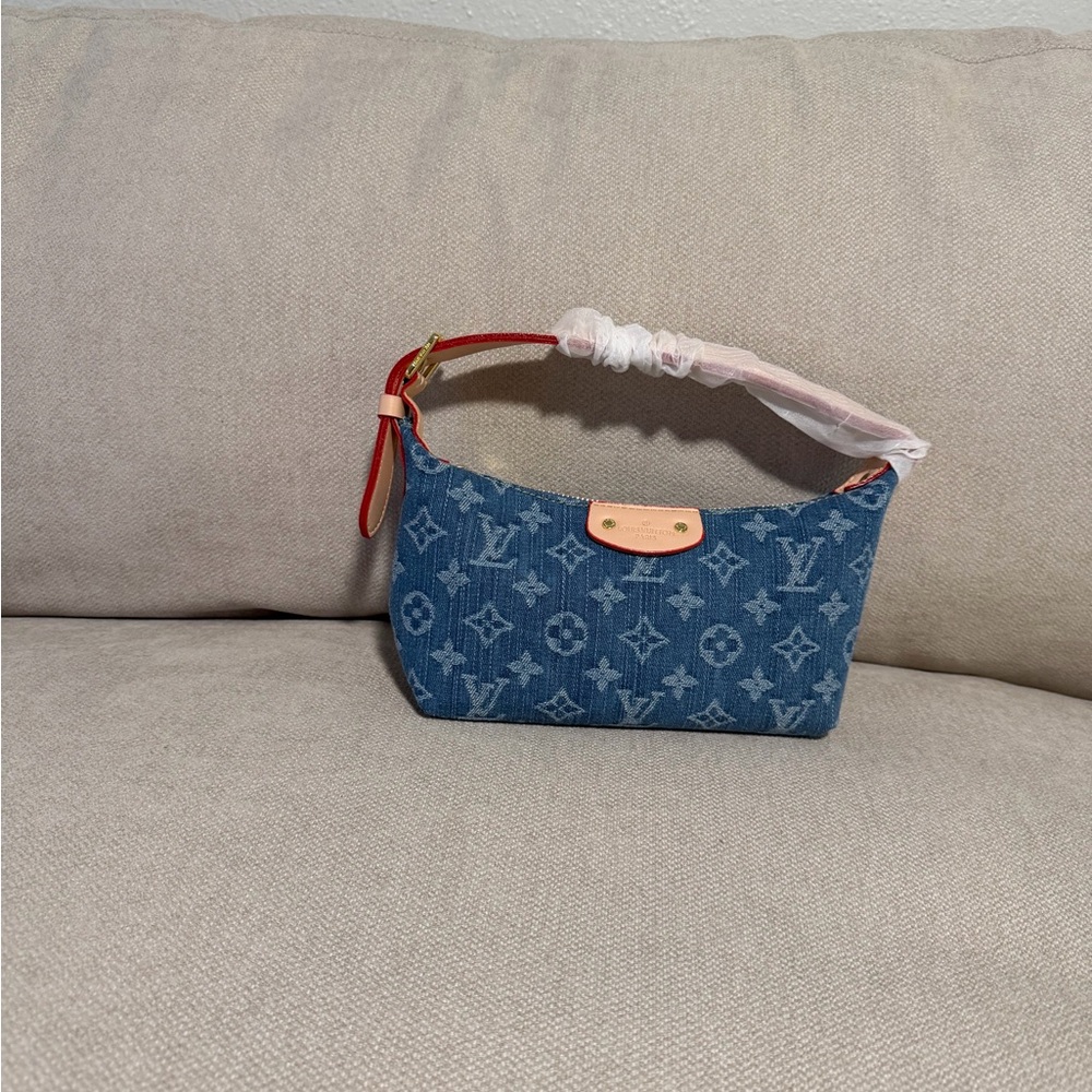 Stylish Blue Designer Women's Bag